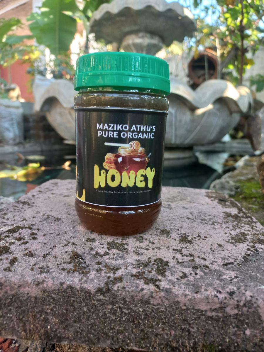 Raw honey jar